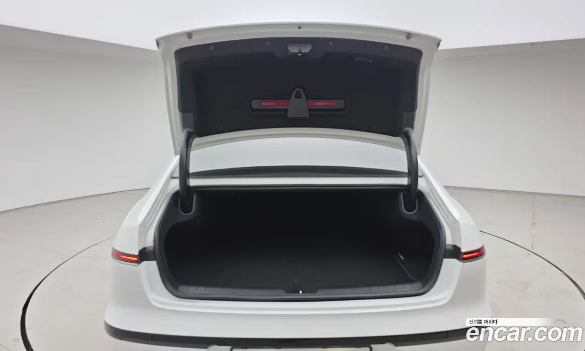 Hyundai Grandeur 2023 3.5 автомат (гидро), фото 20