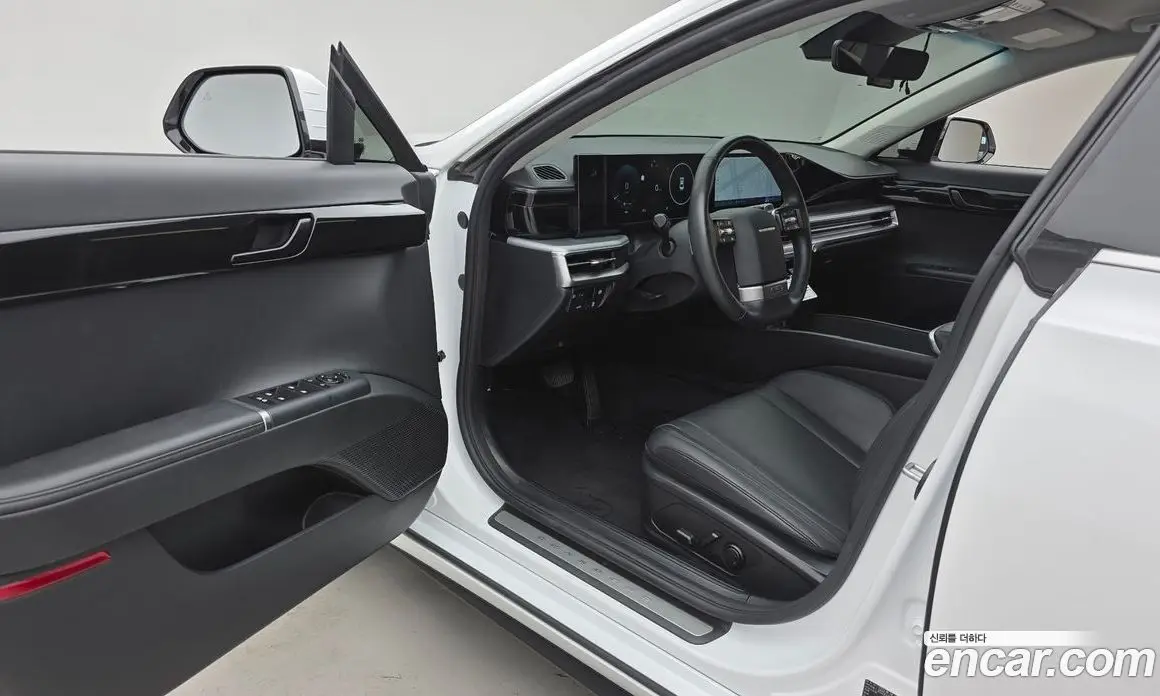 Hyundai Grandeur 2023 3.5 автомат (гидро), фото 10
