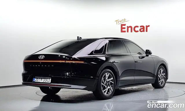 Hyundai Grandeur 2024 1.6 автомат (гидро), миниатюра 2