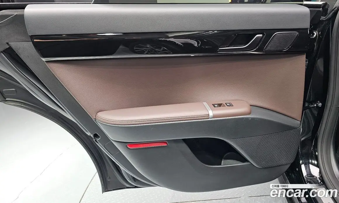 Hyundai Grandeur 2024 1.6 автомат (гидро), фото 15