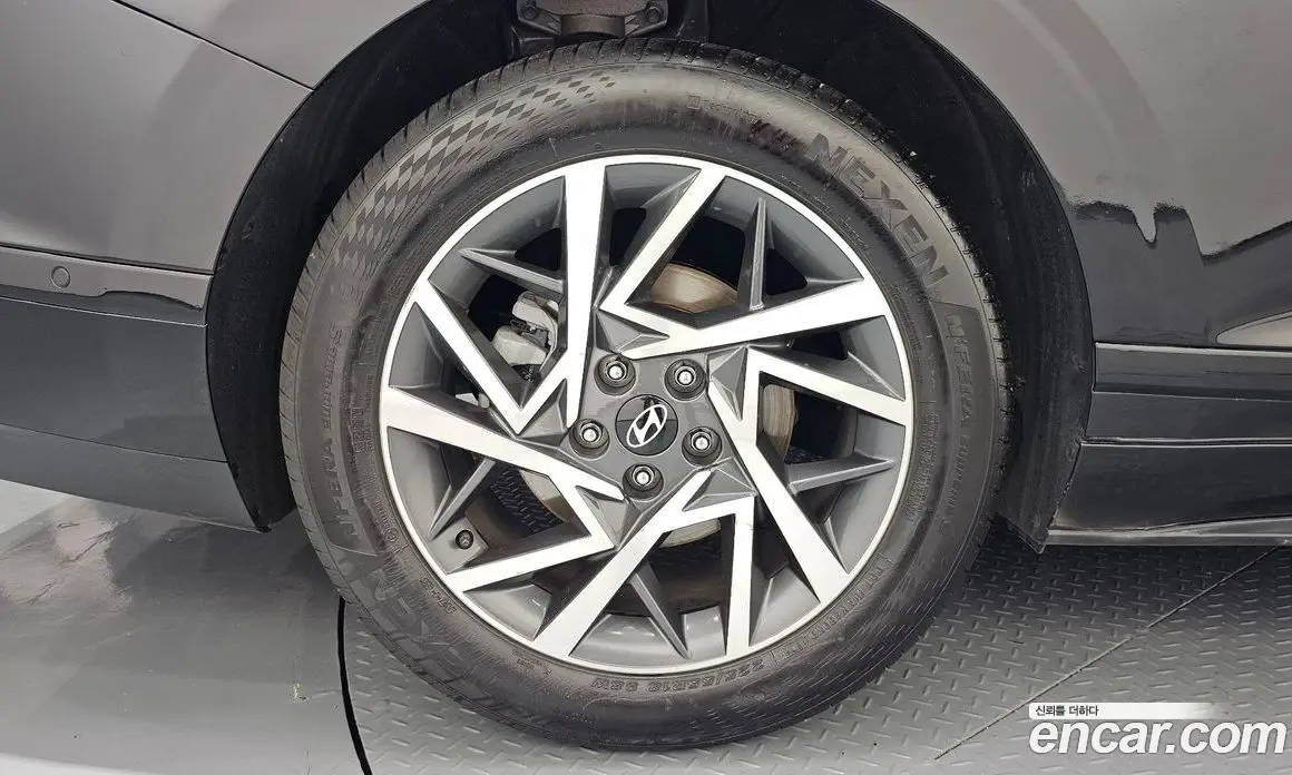Hyundai Grandeur 2024 1.6 автомат (гидро), фото 7
