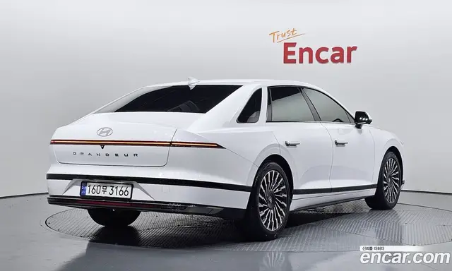Hyundai Grandeur 2024 1.6 автомат (гидро), миниатюра 2