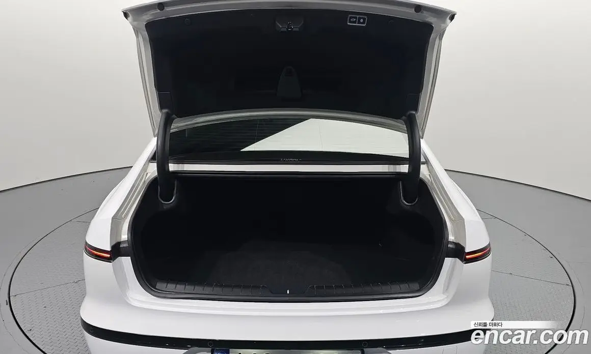 Hyundai Grandeur 2024 1.6 автомат (гидро), фото 33
