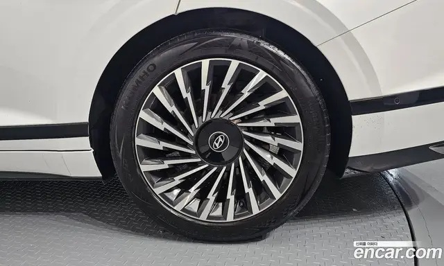 Hyundai Grandeur 2024 1.6 автомат (гидро), миниатюра 7