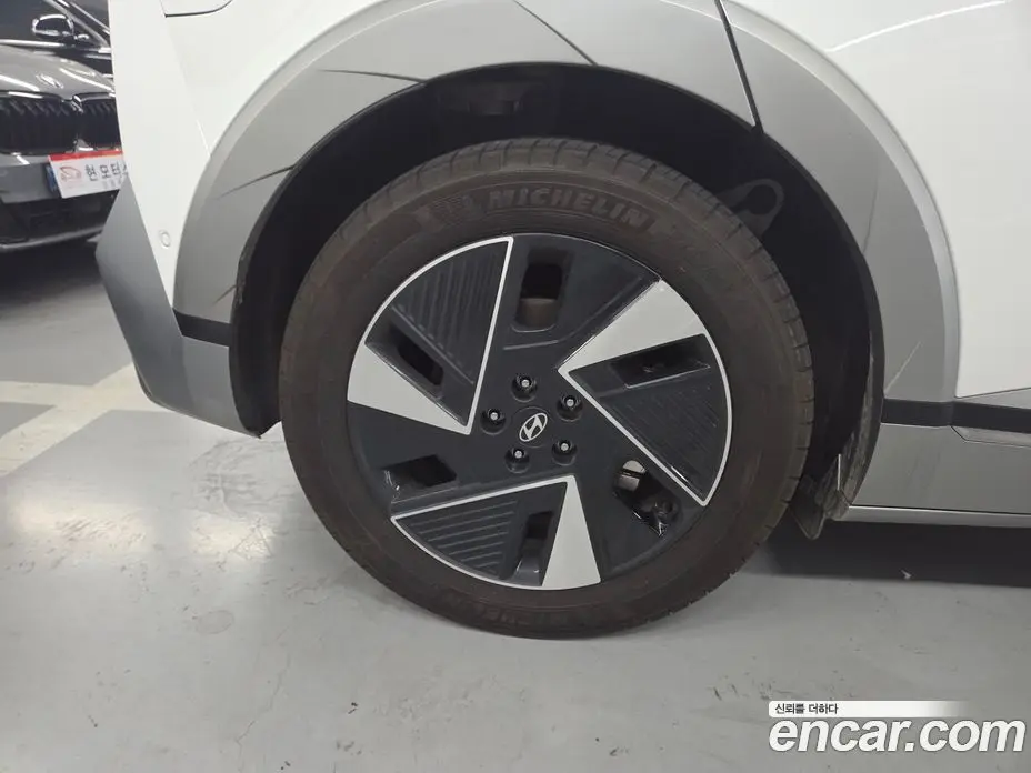 Hyundai Ioniq 5 2025 1.0 автомат (гидро), фото 16