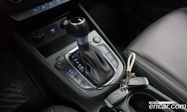Hyundai Kona 2020 1.6 автомат (гидро), миниатюра 12