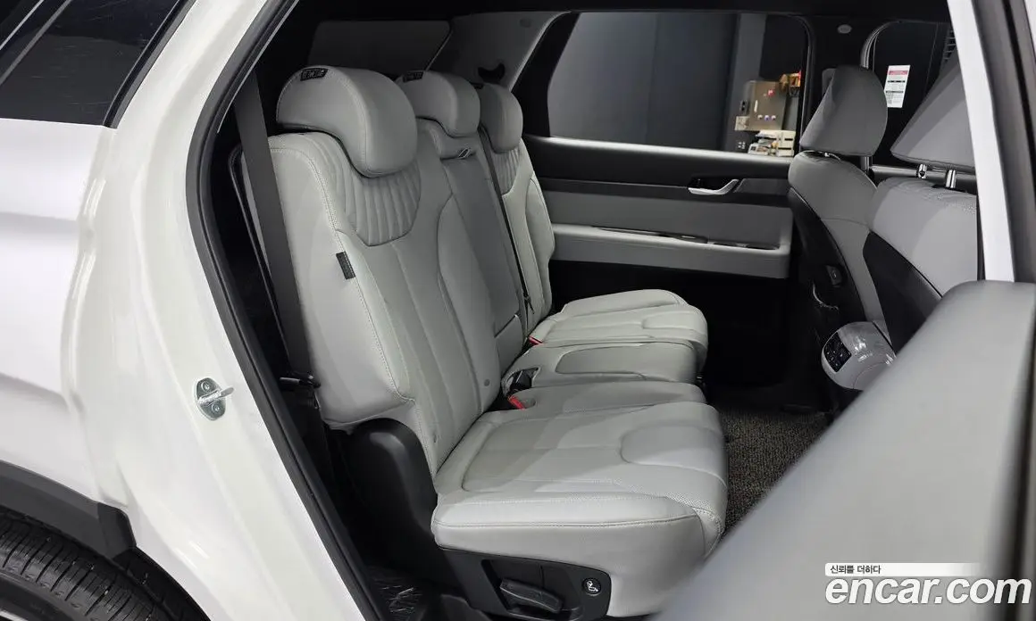 Hyundai Palisade 2024 2.2 автомат (гидро), фото 12