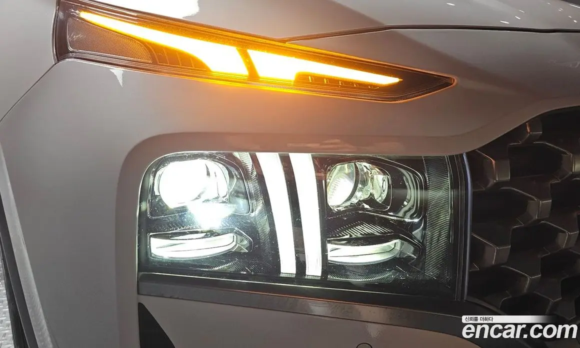 Hyundai Santa Fe 2021 2.5 автомат (гидро), фото 7