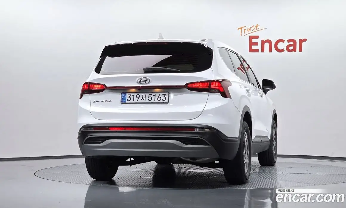 Hyundai Santa Fe 2022 1.6 автомат (гидро), фото 4