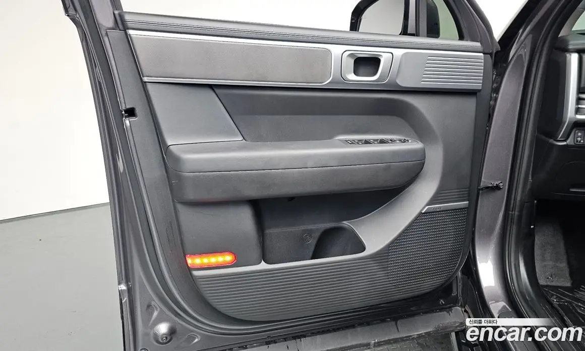 Hyundai Santa Fe 2023 2.5 автомат (гидро), фото 14