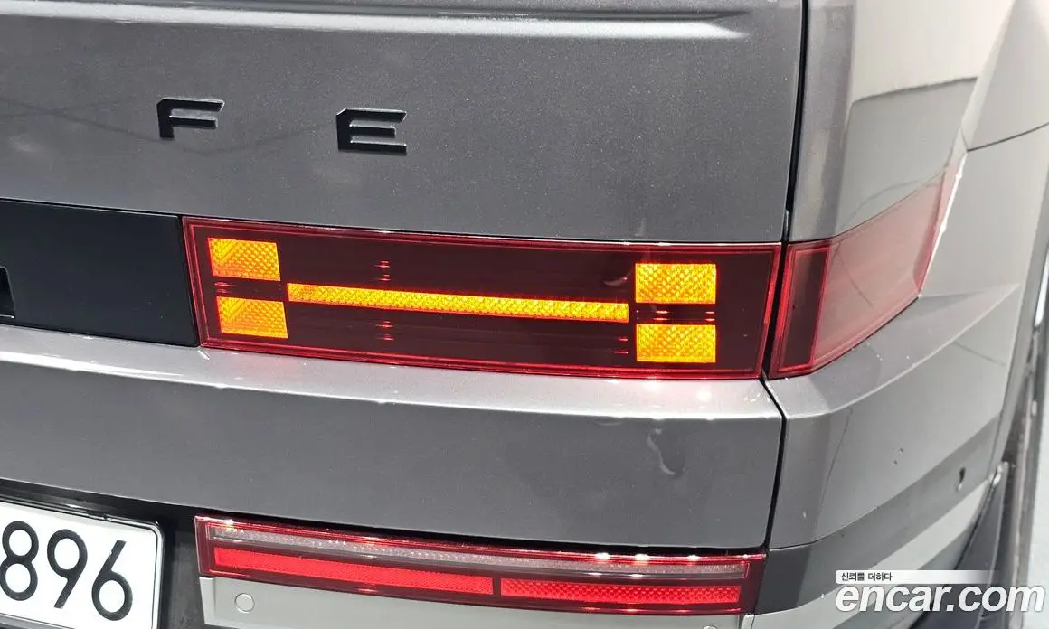 Hyundai Santa Fe 2023 2.5 автомат (гидро), фото 9