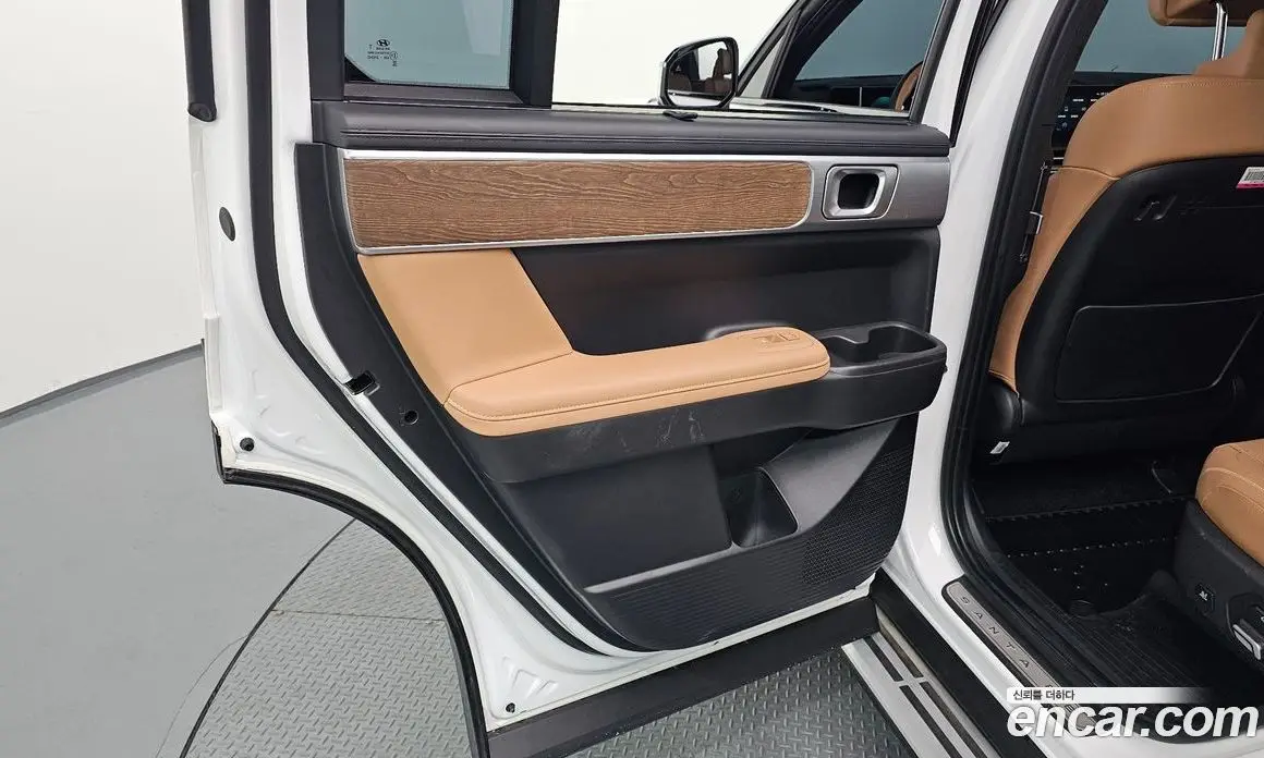 Hyundai Santa Fe 2024 1.6 автомат (гидро), фото 15