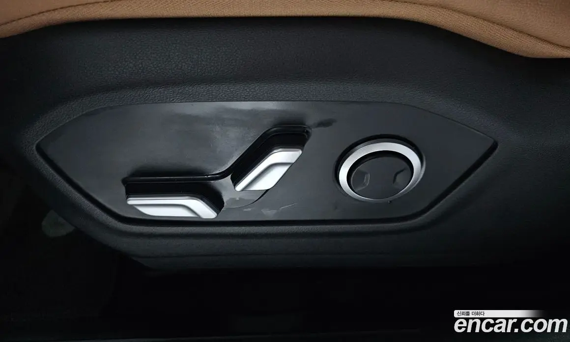 Hyundai Santa Fe 2025 2.5 автомат (гидро), фото 31