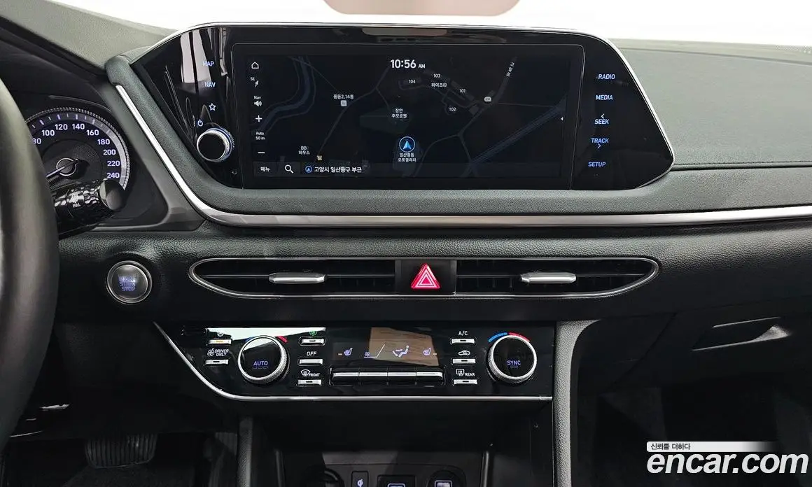 Hyundai Sonata 2022 2.0 автомат (гидро), фото 19