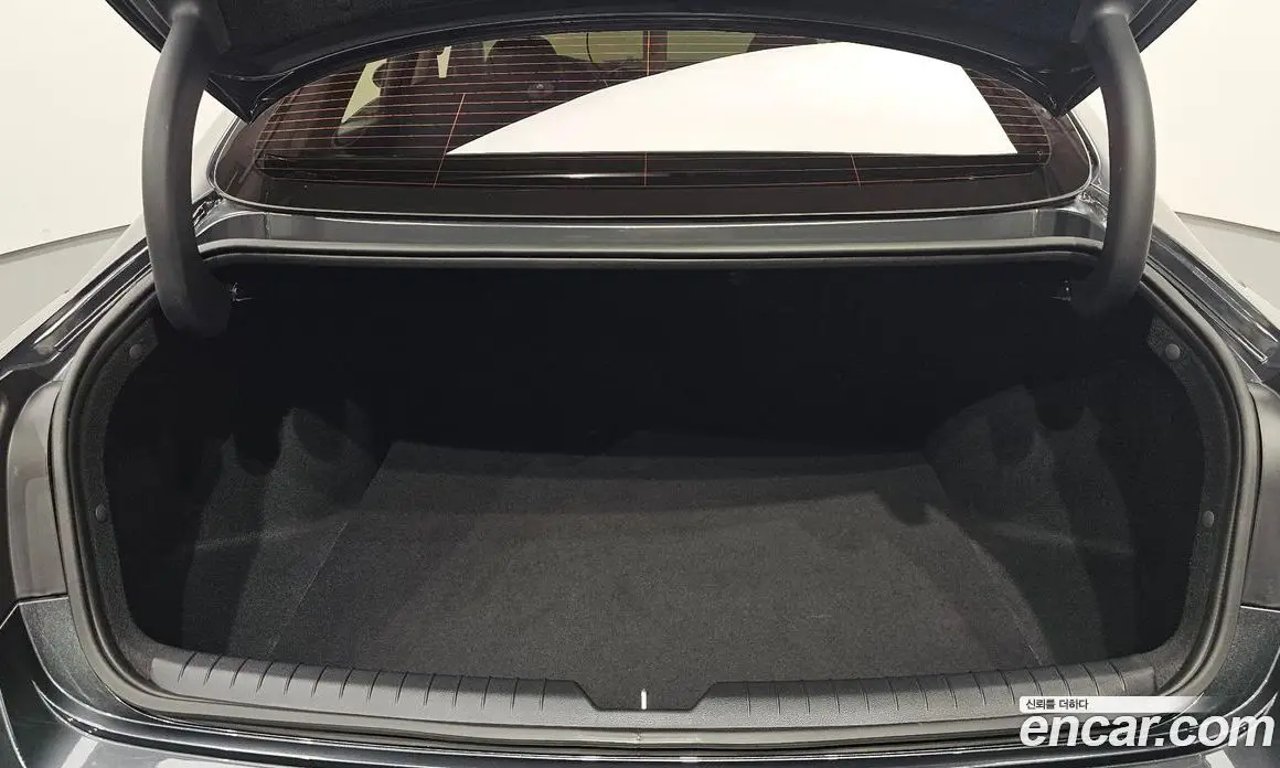 Hyundai Sonata 2022 2.0 автомат (гидро), фото 25