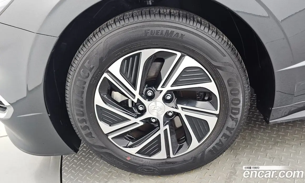 Hyundai Sonata 2022 2.0 автомат (гидро), фото 4