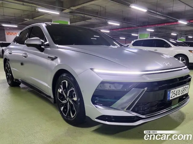 Hyundai Sonata 2023 1.6 автомат (гидро), миниатюра 1