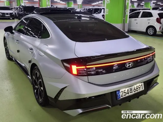 Hyundai Sonata 2023 1.6 автомат (гидро), миниатюра 6