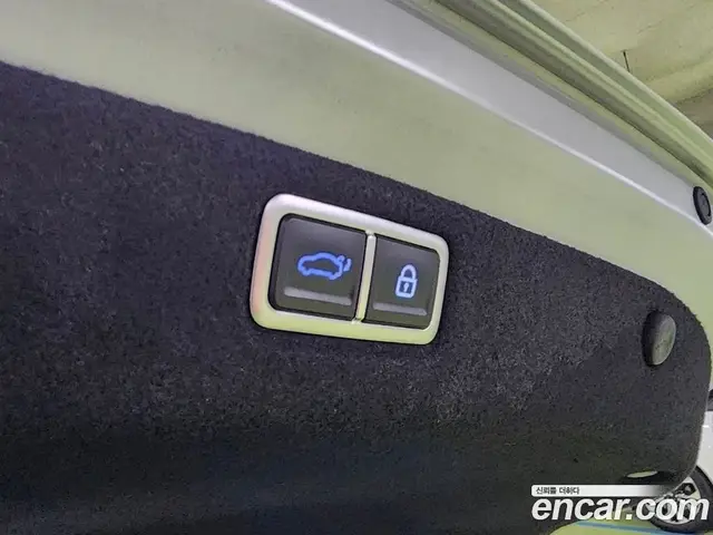 Hyundai Sonata 2023 1.6 автомат (гидро), миниатюра 8