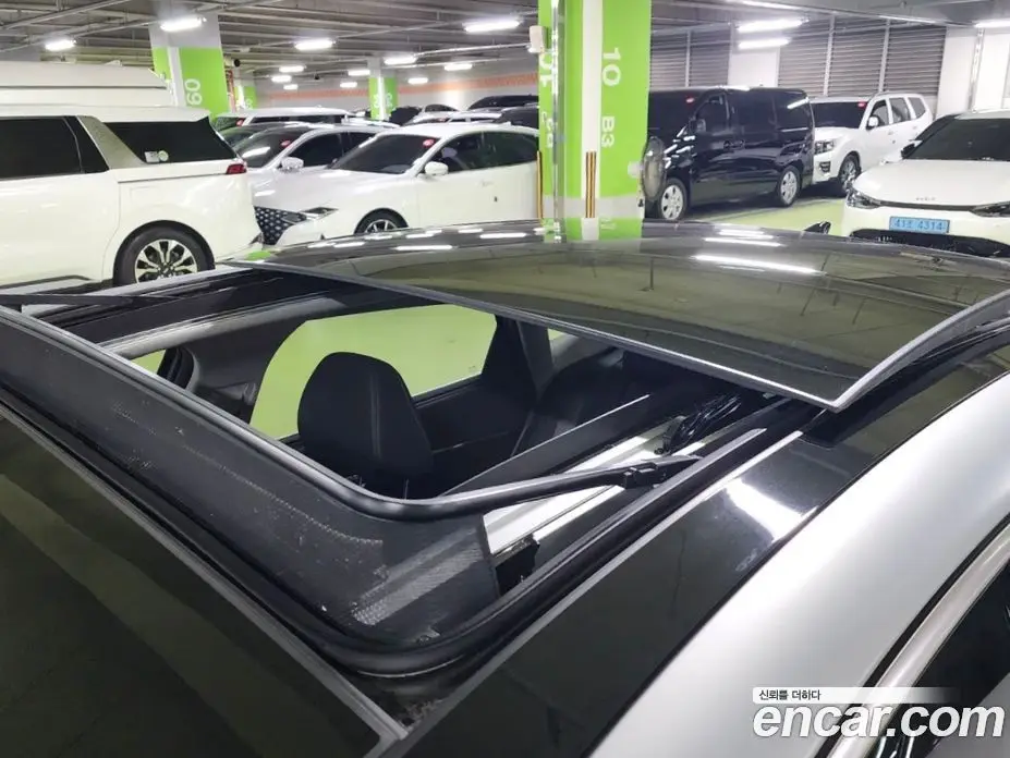 Hyundai Sonata 2023 1.6 автомат (гидро), фото 9