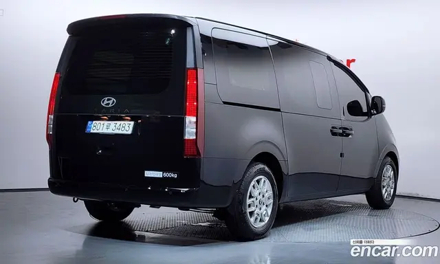 Hyundai Staria 2024 3.5 автомат (гидро), миниатюра 1