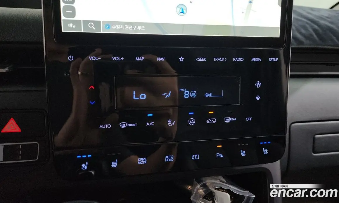 Hyundai Staria 2024 3.5 автомат (гидро), фото 17