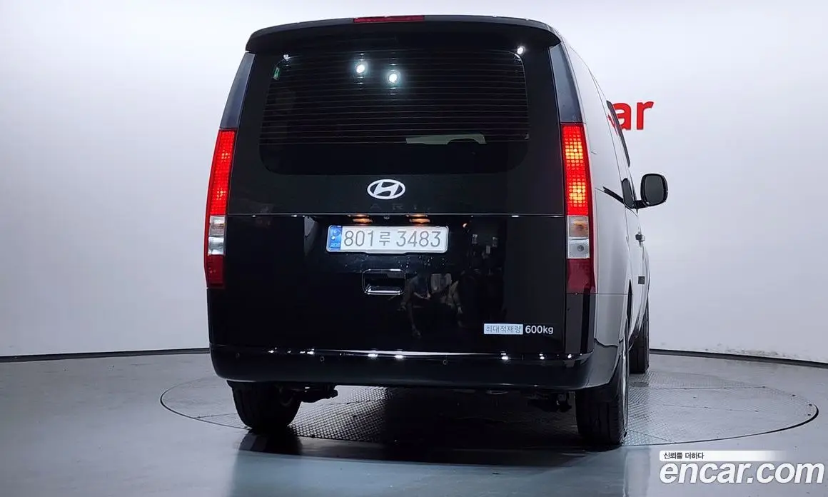 Hyundai Staria 2024 3.5 автомат (гидро), фото 3