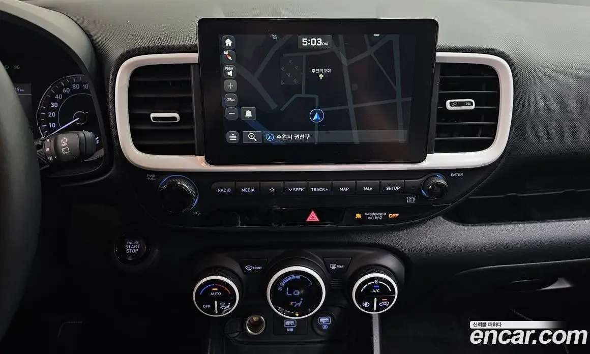 Hyundai Venue 2019 1.6 автомат (гидро), фото 19