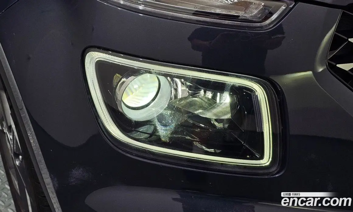 Hyundai Venue 2019 1.6 автомат (гидро), фото 8