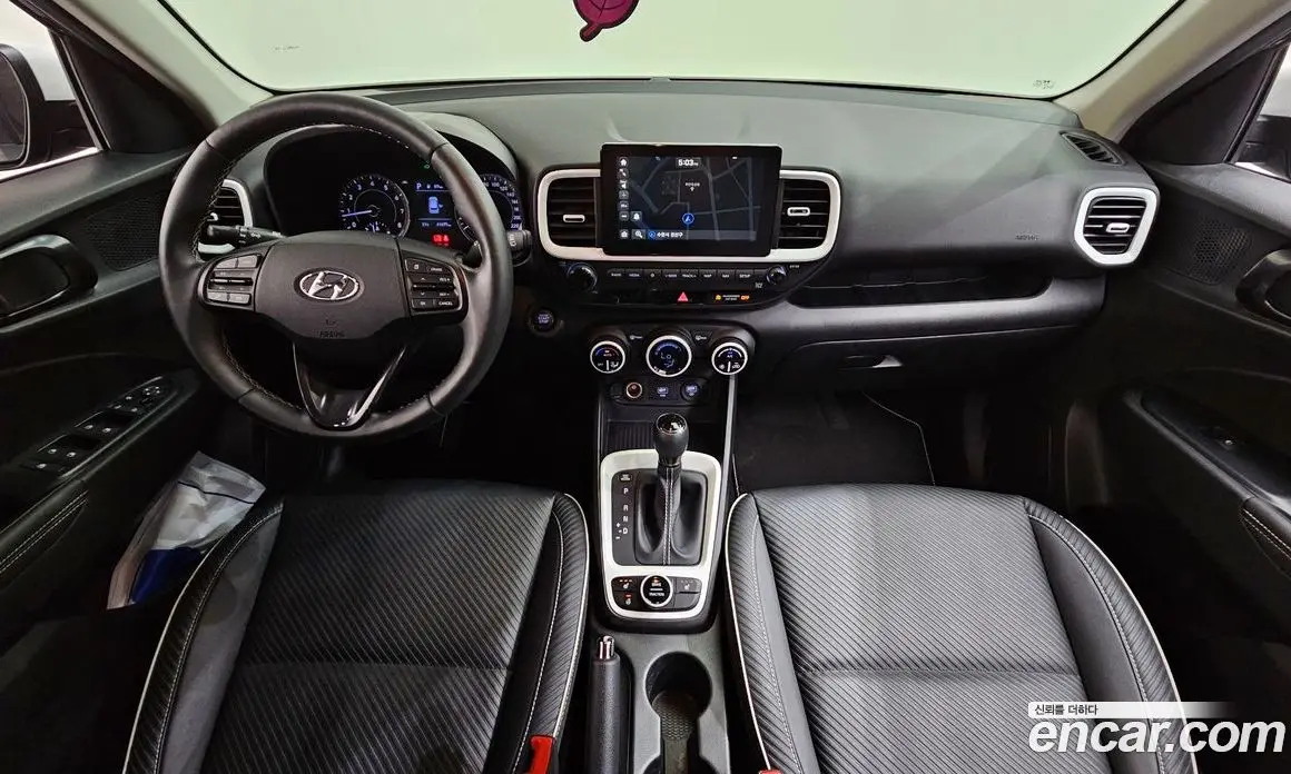 Hyundai Venue 2019 1.6 автомат (гидро), фото 10
