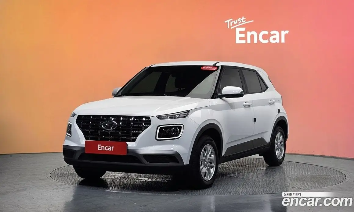 Hyundai Venue 2025 1.6 автомат (гидро), фото 31