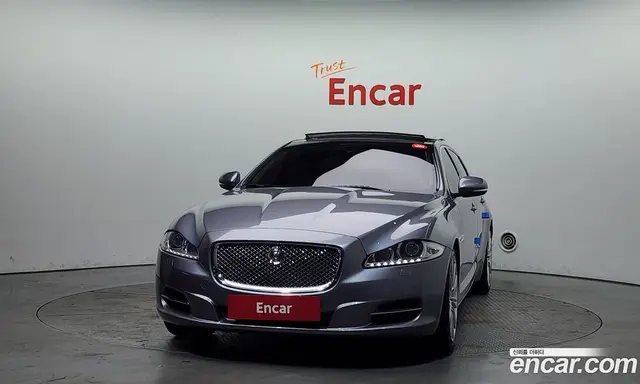 Jaguar XJ 2012 5.0 автомат (гидро), миниатюра 3