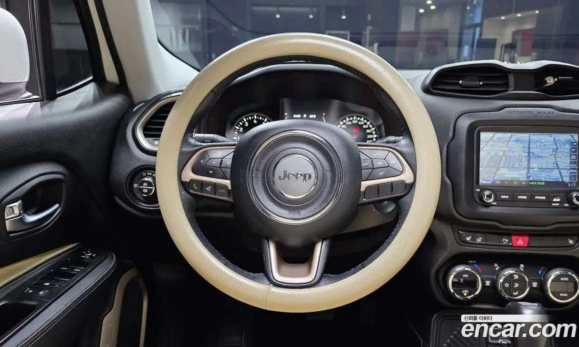 Jeep Renegade 2016 2.4 автомат (гидро), фото 14