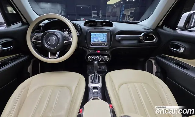 Jeep Renegade 2016 2.4 автомат (гидро), миниатюра 7