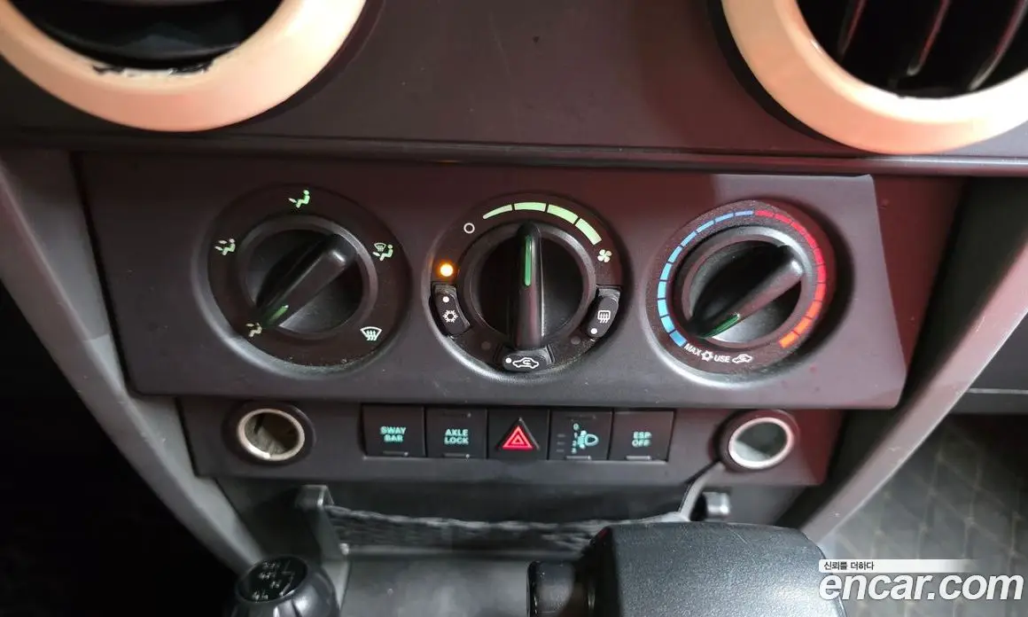 Jeep Wrangler 2008 2.8 автомат (гидро), фото 15