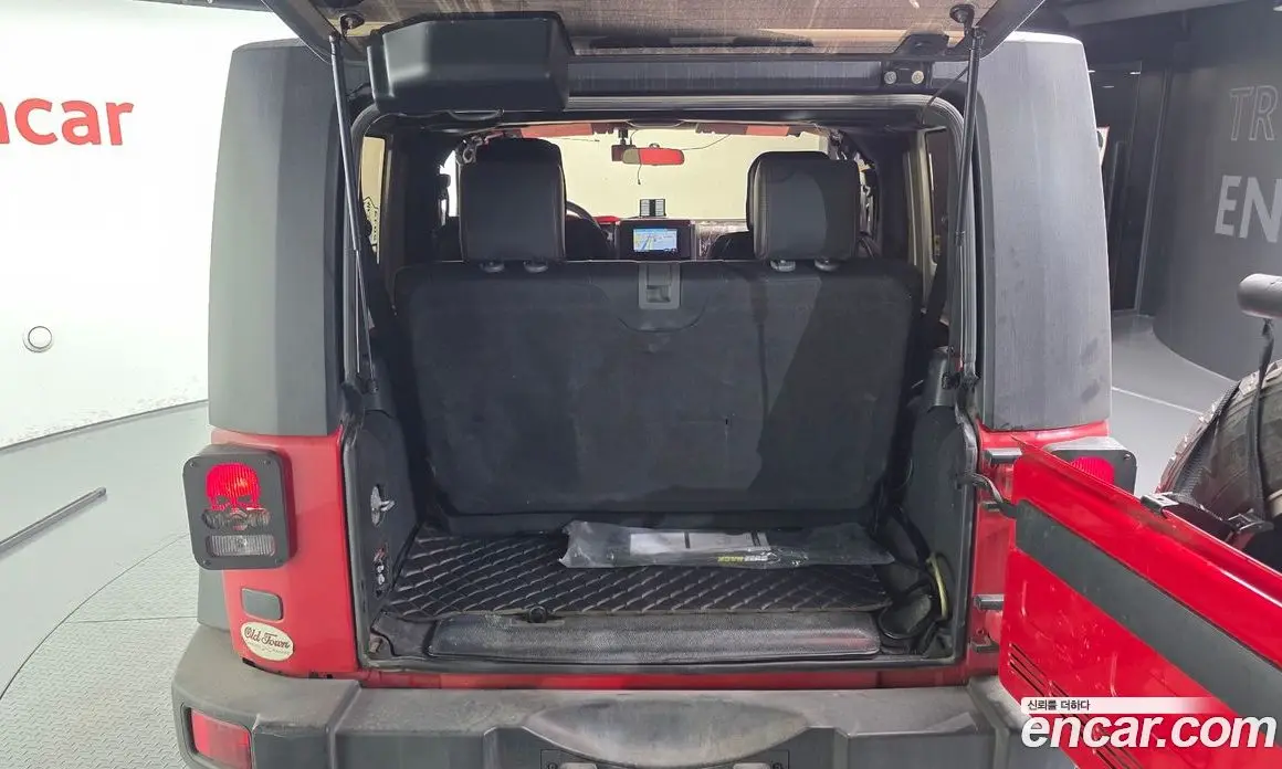 Jeep Wrangler 2008 2.8 автомат (гидро), фото 18