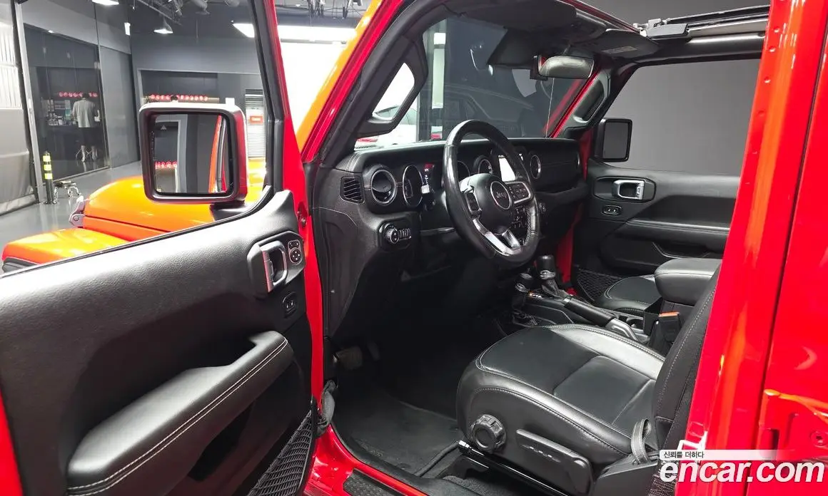 Jeep Wrangler 2021 2.0 автомат (гидро), фото 13