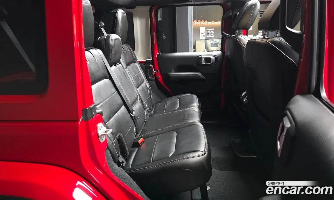 Jeep Wrangler 2021 2.0 автомат (гидро), фото 18