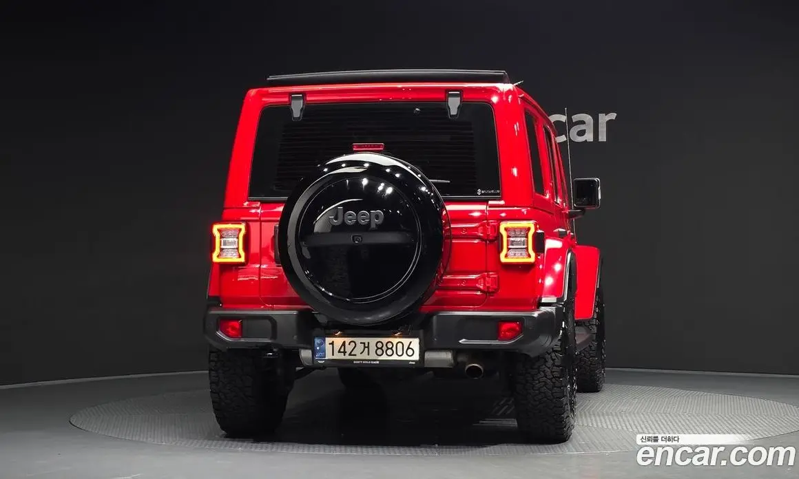 Jeep Wrangler 2021 2.0 автомат (гидро), фото 4