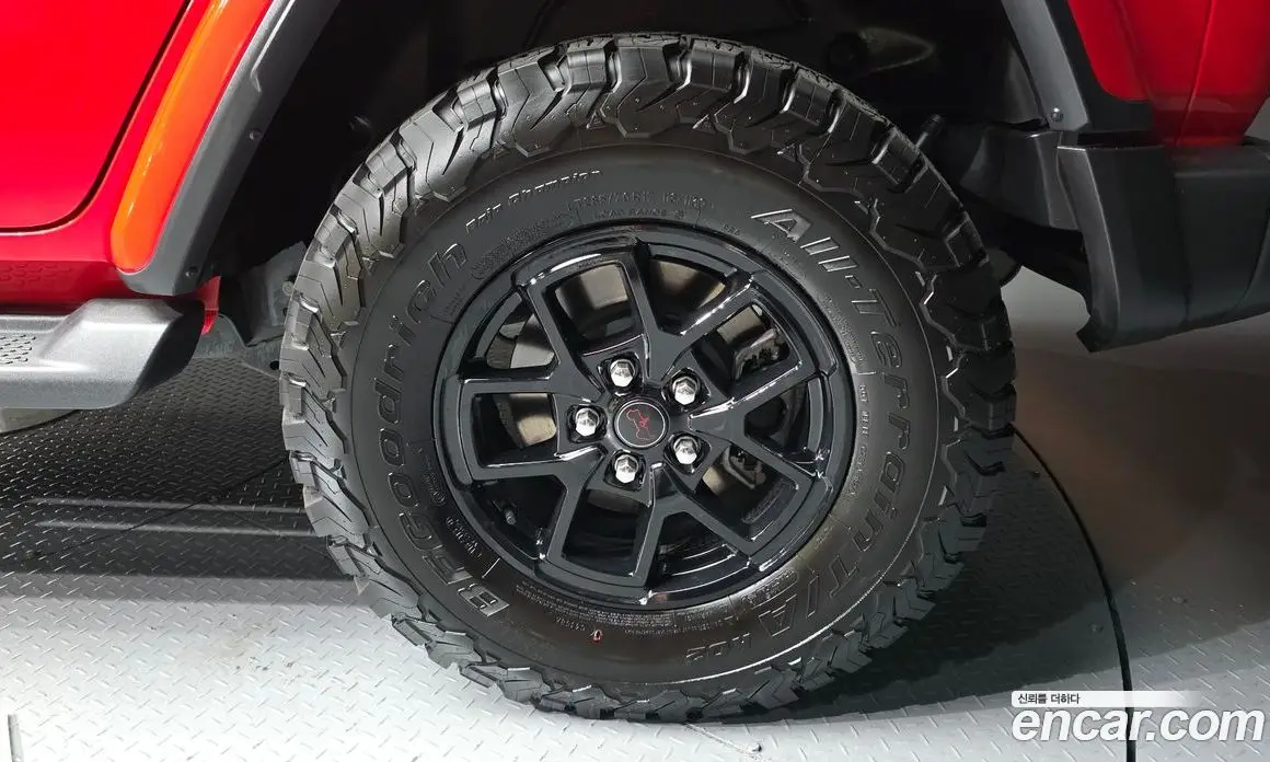 Jeep Wrangler 2021 2.0 автомат (гидро), фото 7