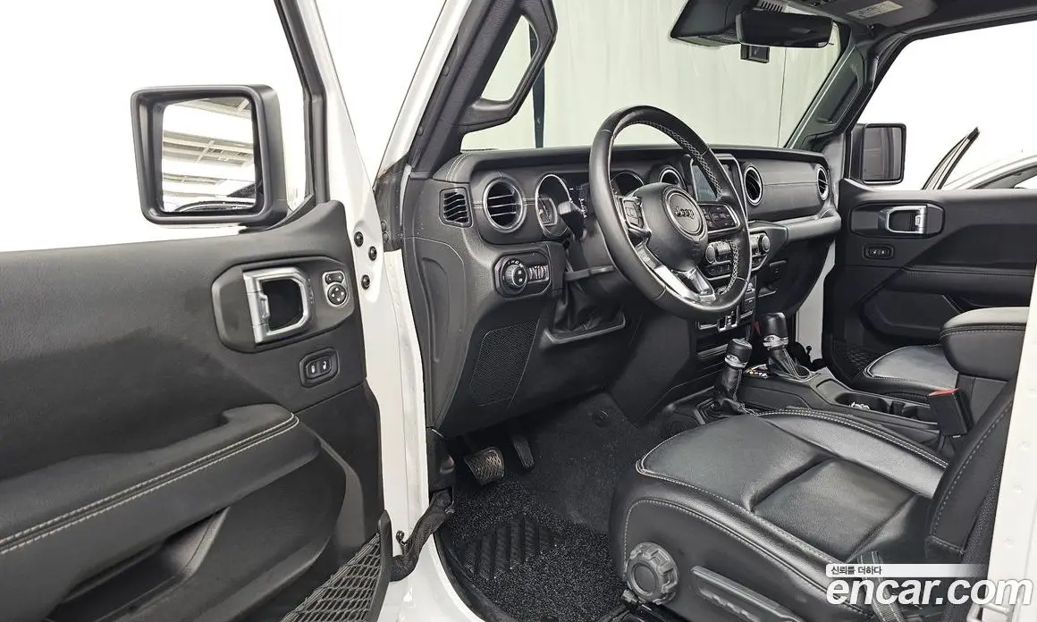 Jeep Wrangler 2022 2.0 автомат (гидро), фото 13