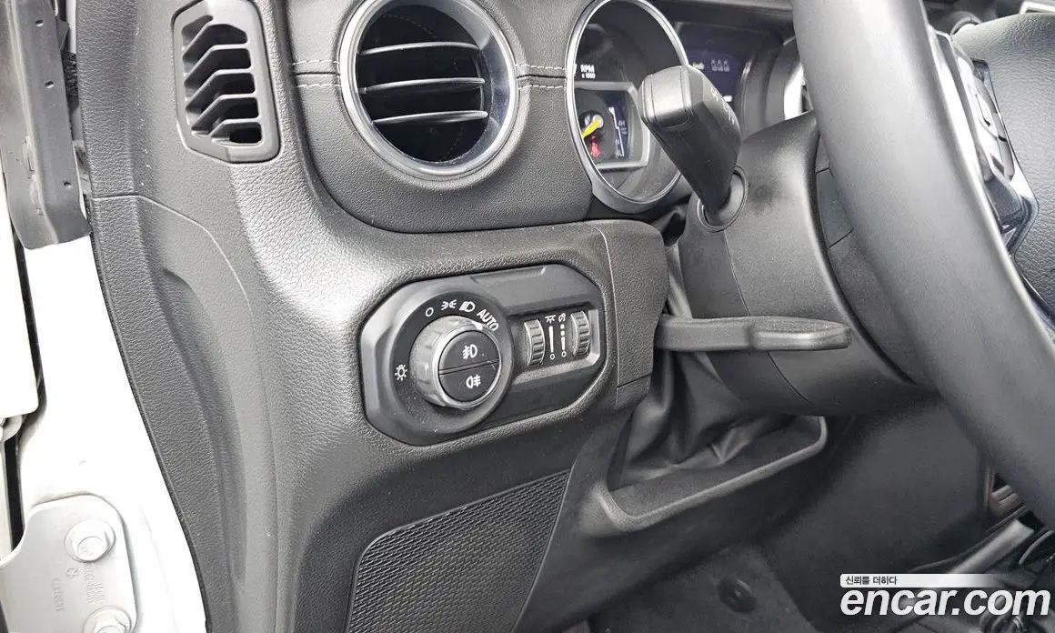Jeep Wrangler 2022 2.0 автомат (гидро), фото 28