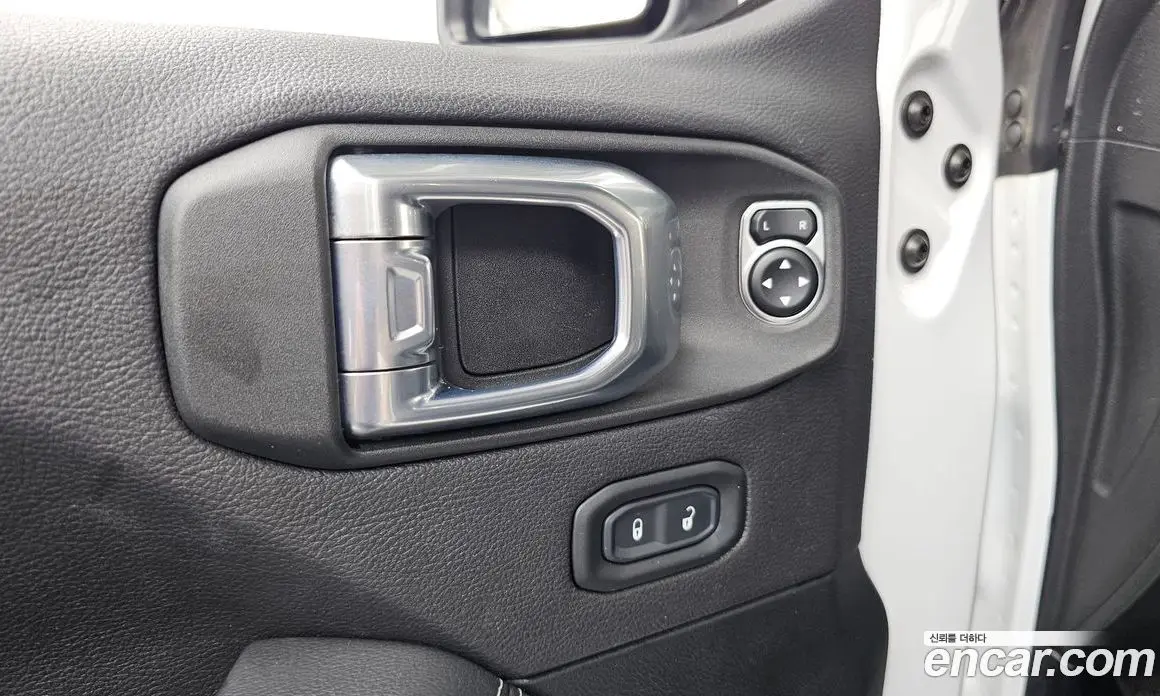 Jeep Wrangler 2022 2.0 автомат (гидро), фото 30