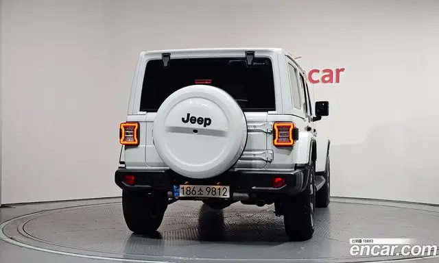 Jeep Wrangler 2022 2.0 автомат (гидро), миниатюра 4