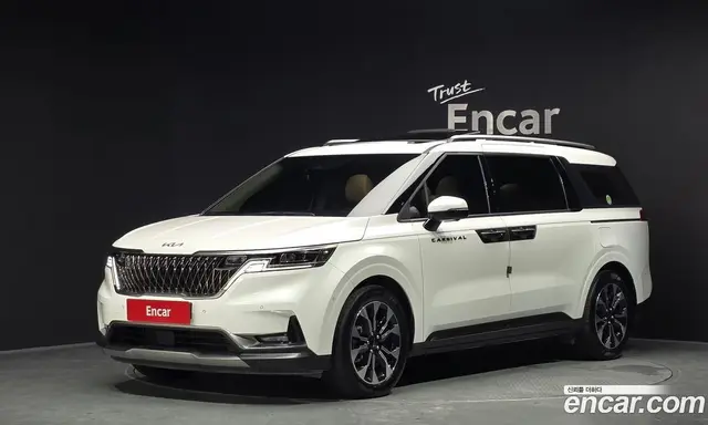 Kia Carnival 2022 3.5 автомат (гидро), миниатюра 1