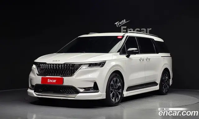 Kia Carnival 2023 3.5 автомат (гидро), миниатюра 1