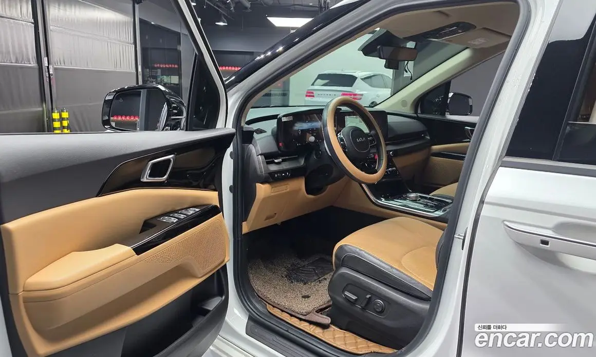Kia Carnival 2023 3.5 автомат (гидро), фото 13
