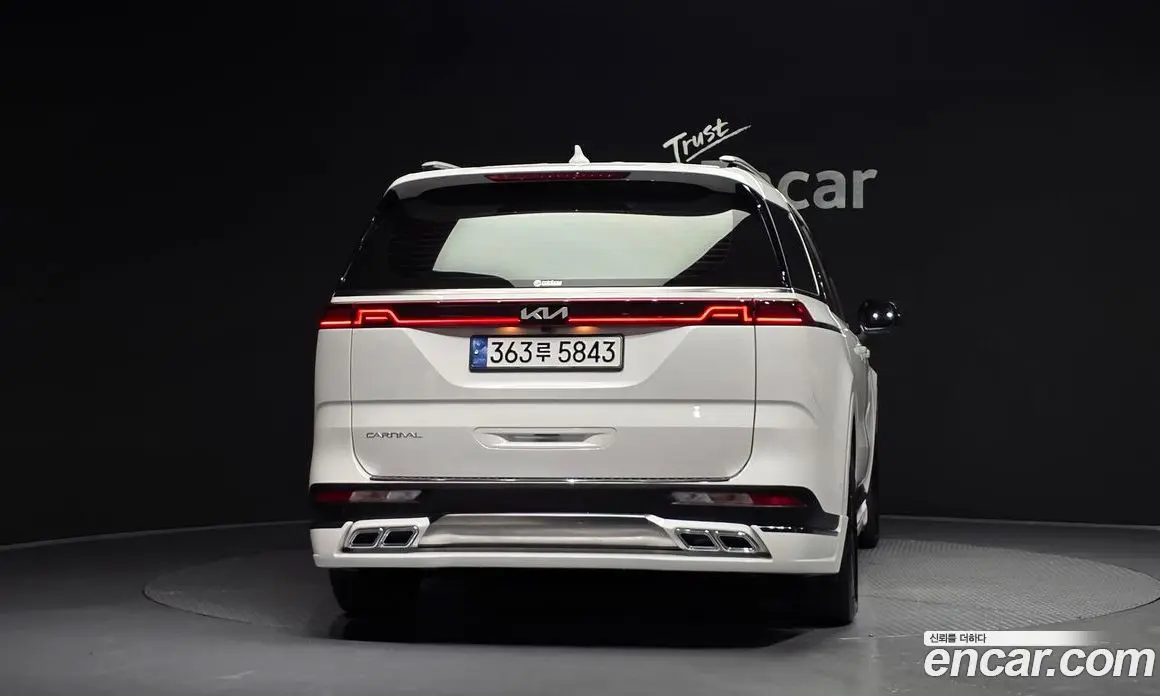 Kia Carnival 2023 3.5 автомат (гидро), фото 4