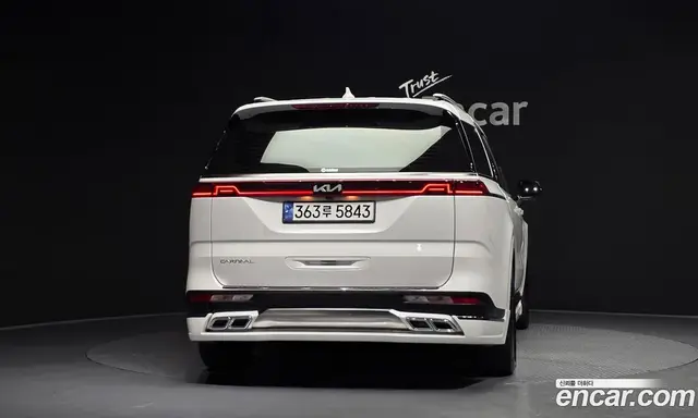 Kia Carnival 2023 3.5 автомат (гидро), миниатюра 4