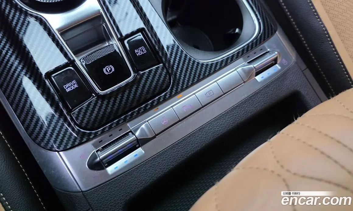 Kia Carnival 2023 3.5 автомат (гидро), фото 31